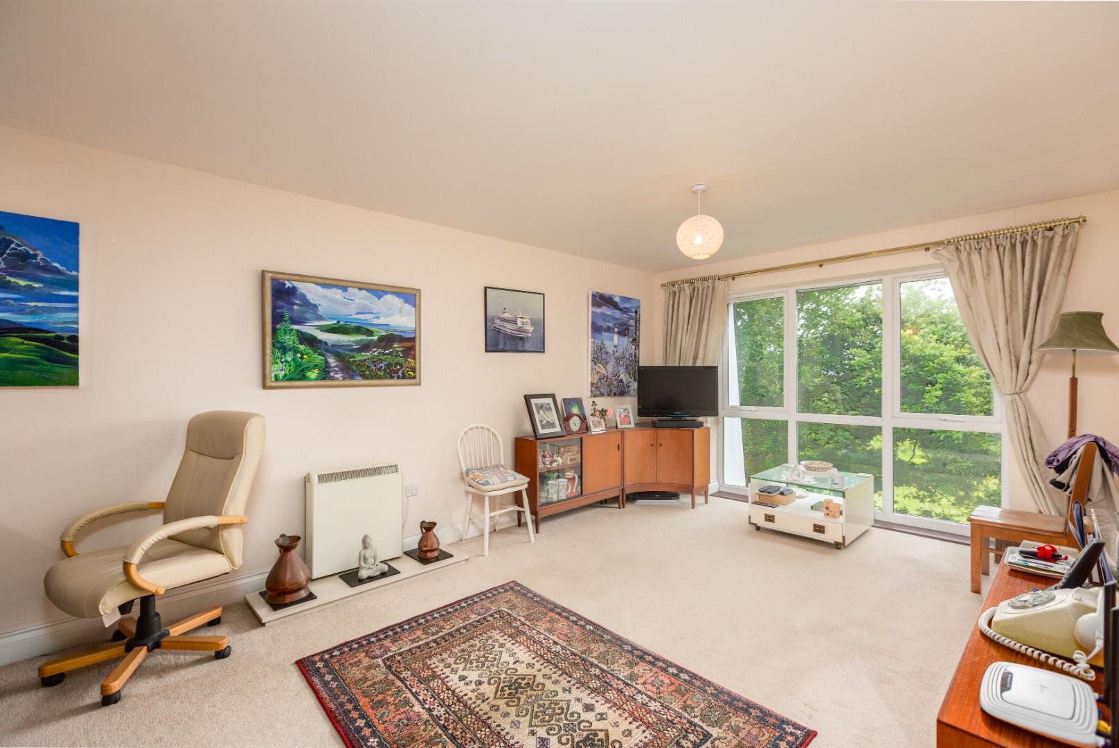 Willow Court, Clyne Common, Swansea, SA3 3JB